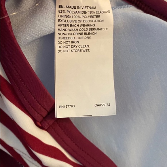 NIKE Villain -red one-piece swimsuit ππ»ββοΈ - Picture 8 of 13